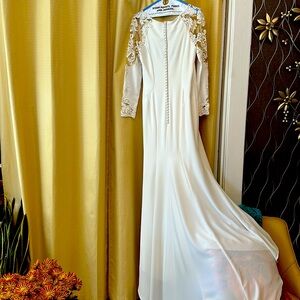 Rebecca Ingram Bethany Wedding dress